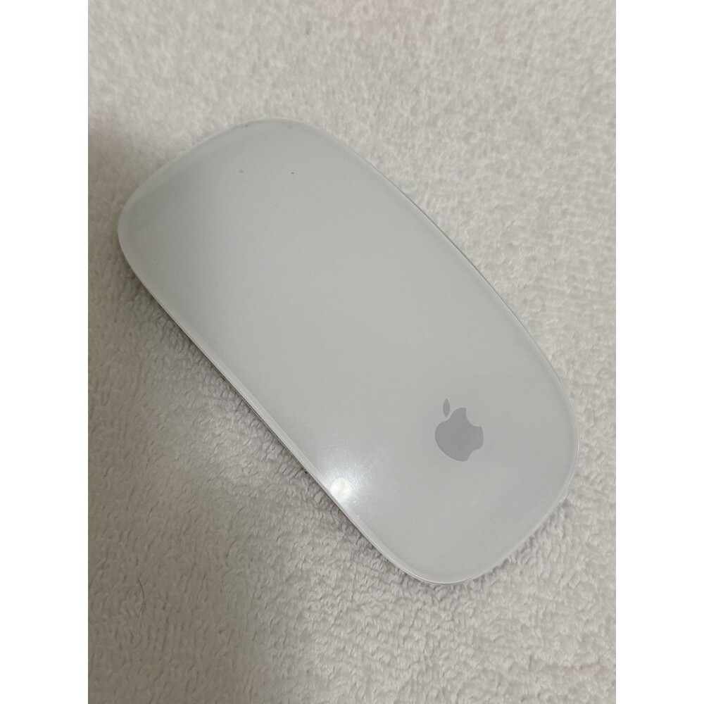 Apple Magic Mouse Multi Touch Surface Used Works Great Model A1296-3Voc